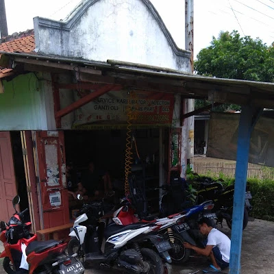 Bengkel Motor Eko