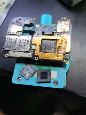 Service HP dan Laptop