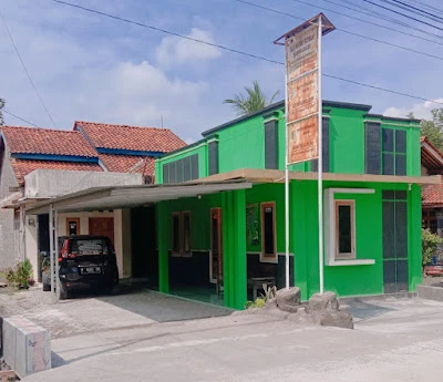 Balai Khitan Fatimah Sarwadadi kawunganten