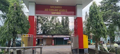 Bengkel las karya abadi (H.margo)