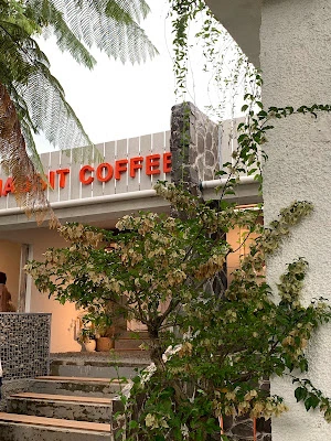 habbit studio & coffeshop