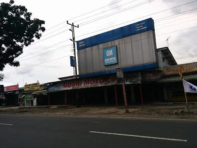 Gusni Motor