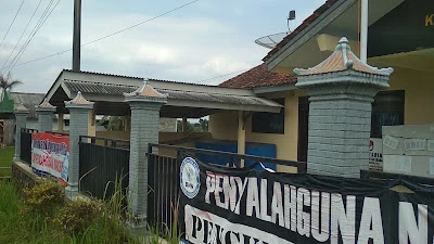 Balai Desa Ciberung