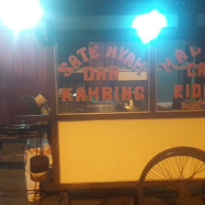 Warung Sate Cak Doni
