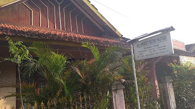 drg. Angesti Retno Hastari