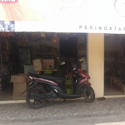 Toko Kelontong Grosir Dan Eceran Barokah Kelapa Lima
