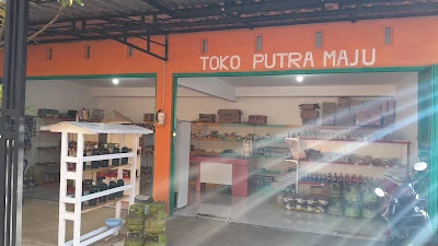 Toko Putra Maju