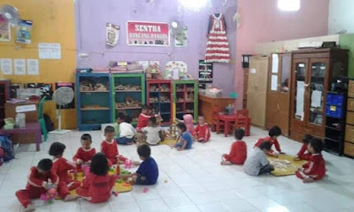 PAUD KARAKTER BUSTAN EL FIRDAUS
