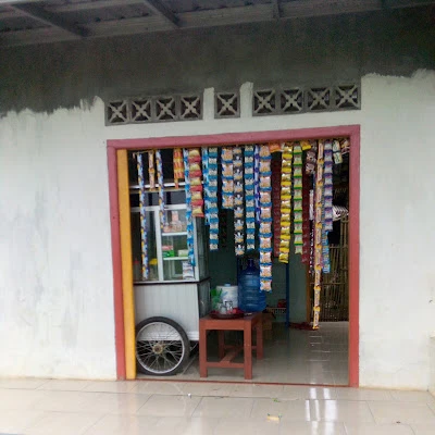 Warung Tongkrongan
