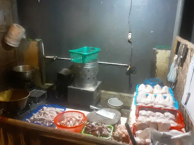Marwan, S.Apt.,Cb (Spesialis Ayam Potong Cabut Bulu)