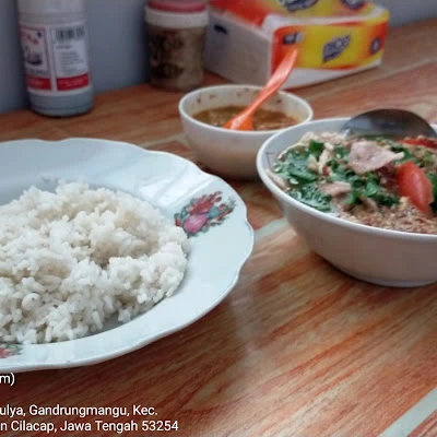 MAKA KEMARILAH