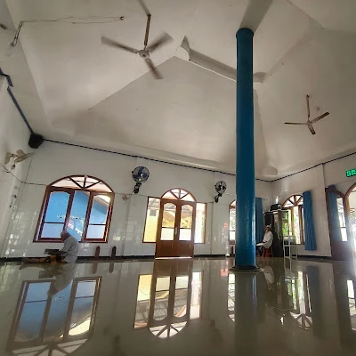 Masjid Jami Attaqwa Kemojing