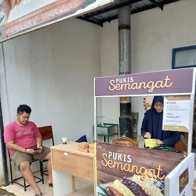 Kue Klepon Ibu Tuti