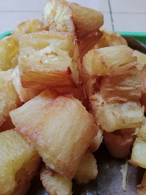 Warung Mendoan Bu Maryati "tempeku anget gawe kemringet"