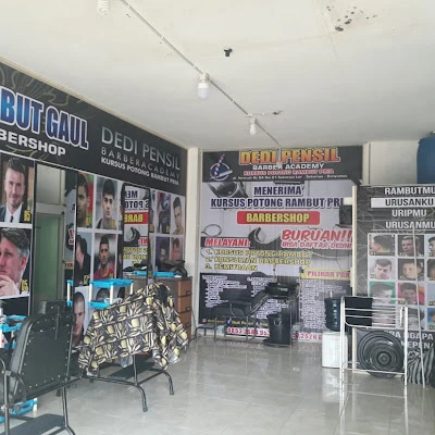 Zee Salon