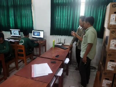 Kursus Komputer, Penulisan Ilmiah, Penelitian & Pusat pengadaan instalasi jaringan internet, CCTV, dan komputer (CMD)