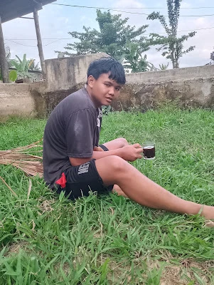 TEMPAT NONGKRONG BARUDAK