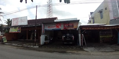Apotek Sumbang