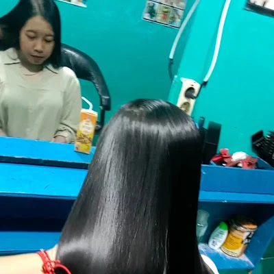 Sandy Salon