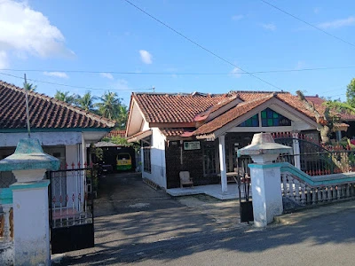 Balai Desa Canduk