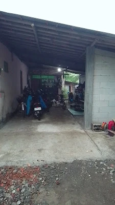 Shanum motor (bengkel motor)