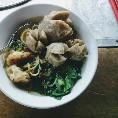 Mie ayam pak Arif DKT