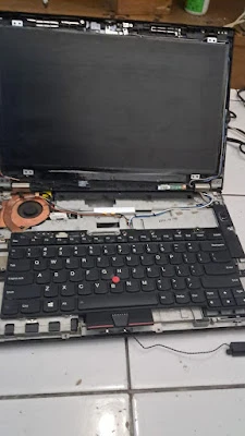 Multi Cellular (Repair Handphone & Computer)