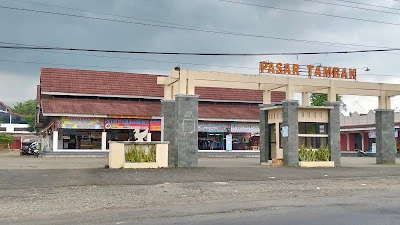 Pasar Tambak