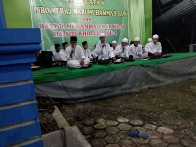 Pondok Pesantren Tahfidzul Qur'an Al-Hikmah