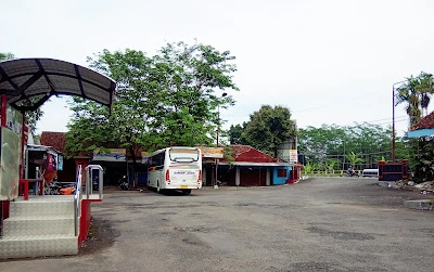 Terminal Bus Jompo