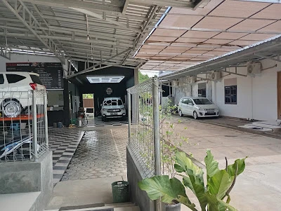 Banyu Emas Car Wash
