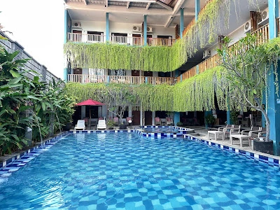 Holiday Beach Inn