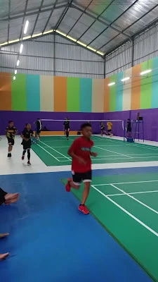 Lapangan Badminton dan Futsal SC