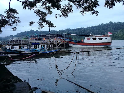 Tambatan batre