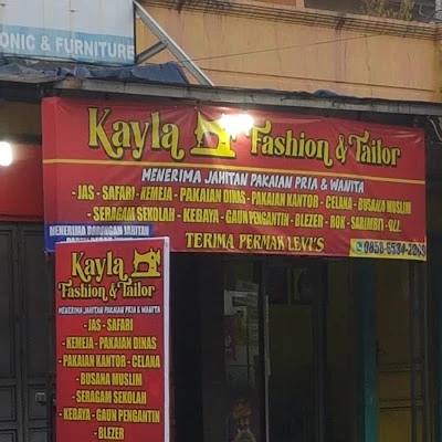 ES KELAPA MUDA & GORENGAN