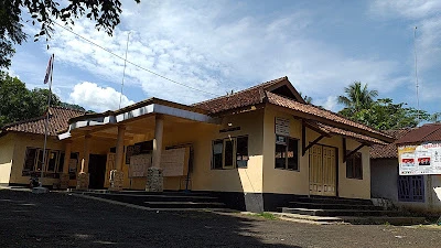 Balai Desa Derik
