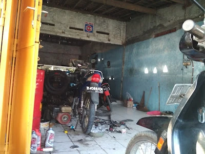 Bengkel Pak Trisno