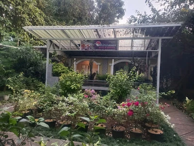 WAINA Homestay (Hotel & Indekos)