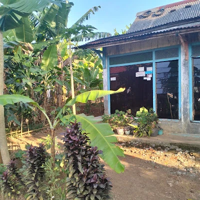 Warung kopi sederhana