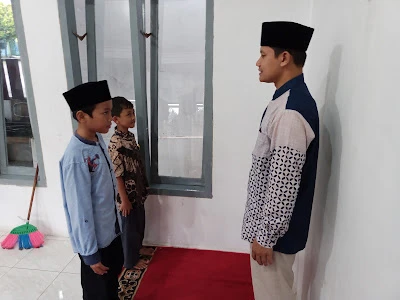 MUSHOLA DARUL HASANAH