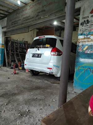Bengkel Kaki Mobil Nazwa Spring