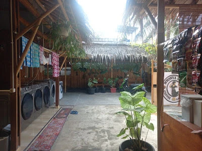 LAUNDRY SELF SERVICE PANGANDARAN