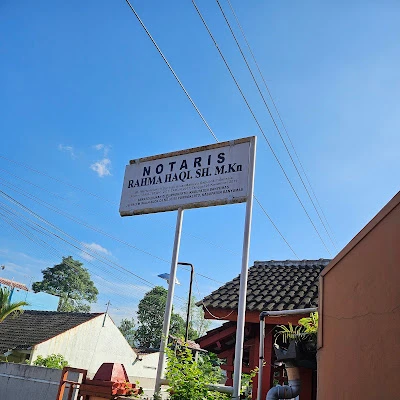 Notaris Rachma Dianingrum SH