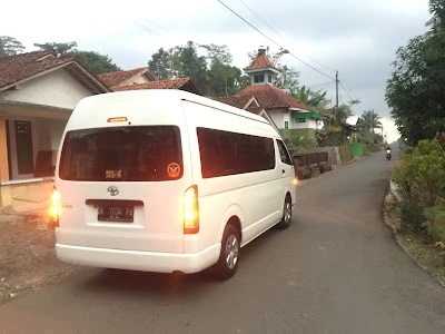 Queen Travel