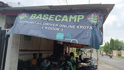 Halte Ojek online Kroya