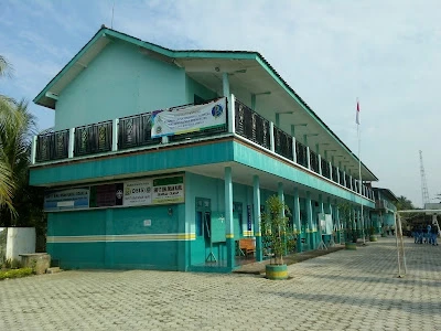 SMP IT Bina Insan Kamil Sidareja