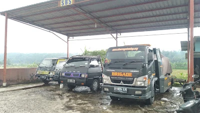 NANANG RENTAL MOBIL PICK UP DAN TREVEL