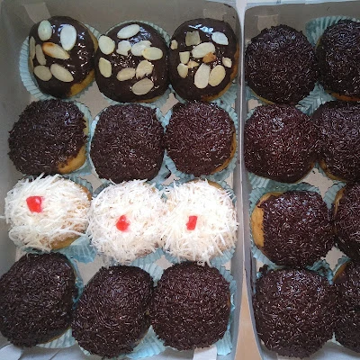Fanin Cakes