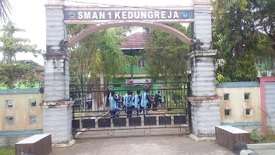 SMA Negeri 1 Sidareja