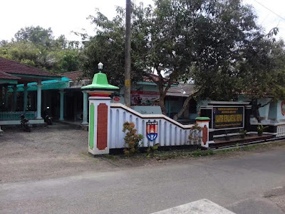 KANTOR KELURAHAN CITEPUS
